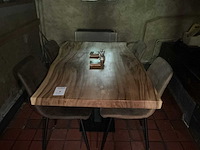 Brasserietafel met massief houten tafelblad (3x)