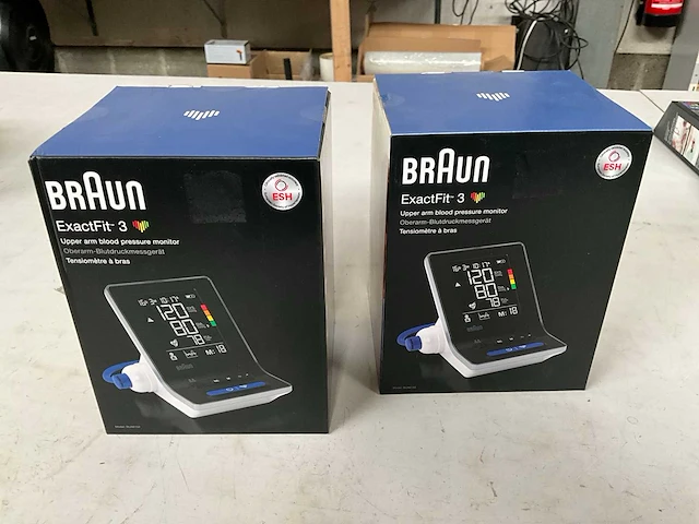 Braun exactfit 3 bloeddrukmeter (2x) - afbeelding 1 van  6