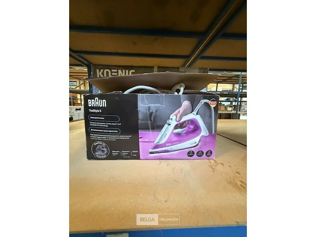 Braun stoomstrijkijzer - afbeelding 1 van  1