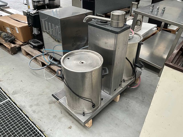 Bravilor bonamat b20-hw koffiemachine - afbeelding 2 van  3