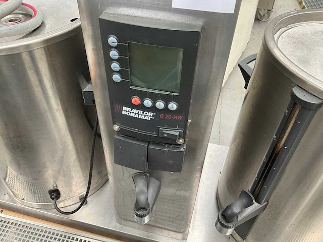 Bravilor bonamat b20-hw koffiemachine - afbeelding 3 van  3