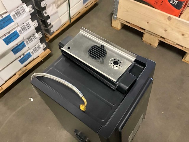 Bravilor bonamat koffiemachine - afbeelding 3 van  7