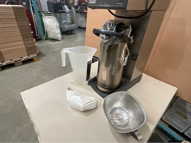 Bravilor bonamat th 20 koffiezetapparaat - afbeelding 2 van  6