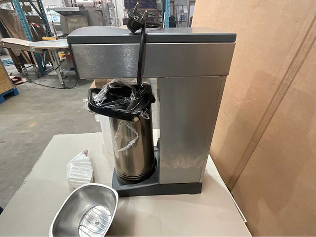 Bravilor bonamat th 20 koffiezetapparaat - afbeelding 3 van  6