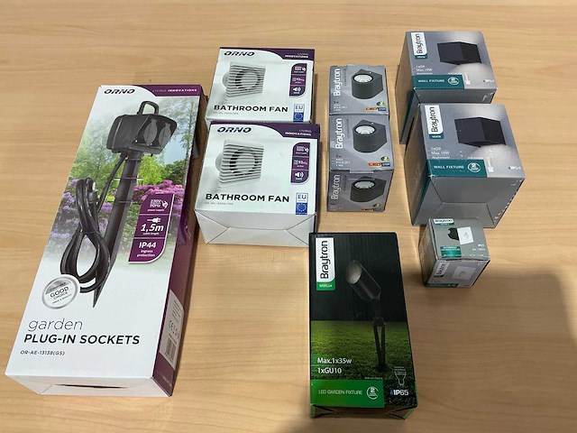 Braytron buitenverlichting + buitenstekkers + verluchting (7x) - afbeelding 2 van  4