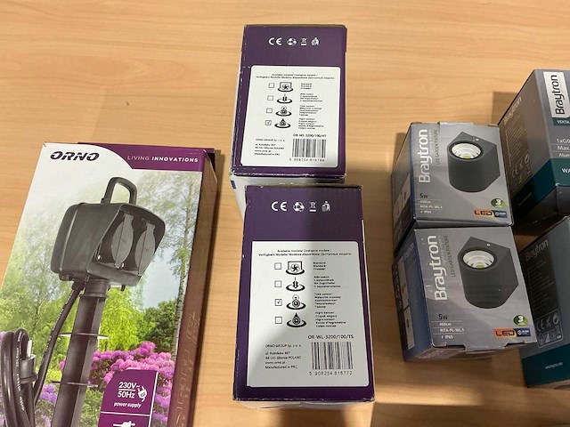 Braytron buitenverlichting + buitenstekkers + verluchting (7x) - afbeelding 4 van  4