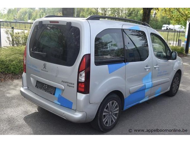 Break peugeot, partner tepee, vf37jbhw6gj847160, 1e insch 10/01/2017, 1560cm³, 55kw, diesel, euro 6b, 158565km, inschrijvingsbewijs deel i en ii, keuringsbewijs (geldig tot 10/01/2027), gelijkvormigheidsattest - afbeelding 15 van  19
