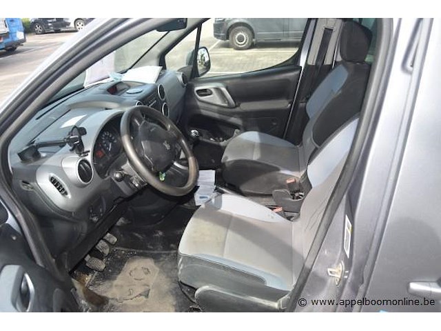 Break peugeot, partner, vf37jbhw6gj808955, 1e insch 06/03/2017, 1560cm³, 55kw, diesel, euro 6b, 166791km, inschrijvingsbewijs deel i en ii, keuringsbewijs (geldig tot 06/03/2027), gelijkvormigheidsattest - afbeelding 2 van  20