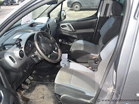 Break peugeot, partner, vf37jbhw6gj808955, 1e insch 06/03/2017, 1560cm³, 55kw, diesel, euro 6b, 166791km, inschrijvingsbewijs deel i en ii, keuringsbewijs (geldig tot 06/03/2027), gelijkvormigheidsattest - afbeelding 2 van  20