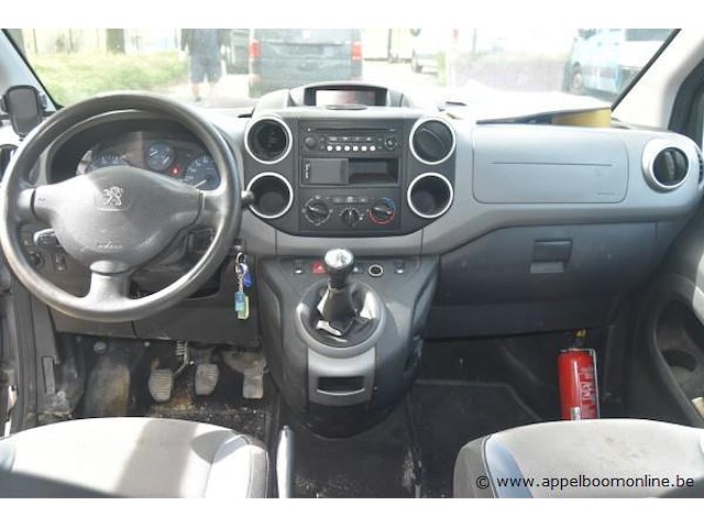Break peugeot, partner, vf37jbhw6gj808955, 1e insch 06/03/2017, 1560cm³, 55kw, diesel, euro 6b, 166791km, inschrijvingsbewijs deel i en ii, keuringsbewijs (geldig tot 06/03/2027), gelijkvormigheidsattest - afbeelding 6 van  20