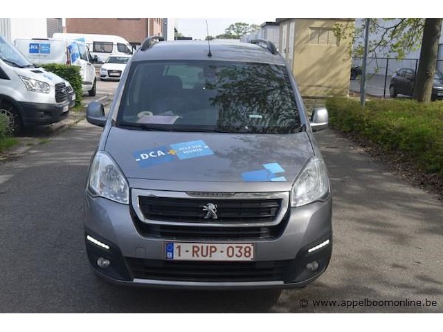 Break peugeot, partner, vf37jbhw6gj808955, 1e insch 06/03/2017, 1560cm³, 55kw, diesel, euro 6b, 166791km, inschrijvingsbewijs deel i en ii, keuringsbewijs (geldig tot 06/03/2027), gelijkvormigheidsattest - afbeelding 12 van  20