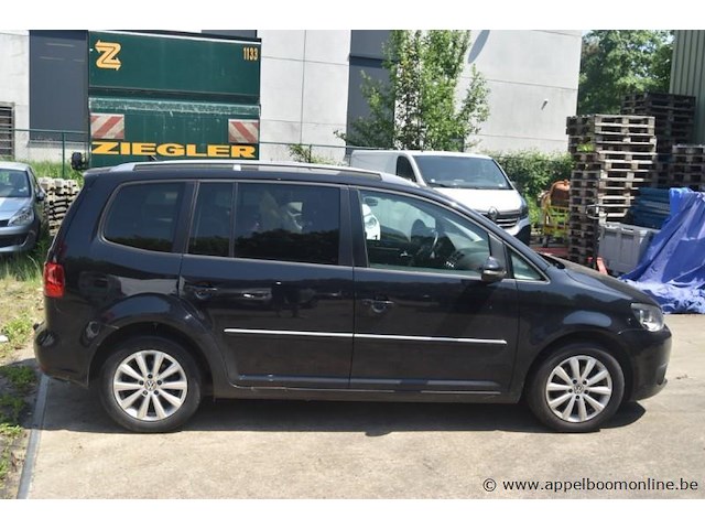 Break volkswagen, touran,wvgzzz1tzdw070345 , 1e insch 15/01/2014, 1598cm³, 77kw, diesel, euro 5, 236093km, inschrijvingsbewijs deel i en ii, keuringsbewijs (geldig tot 15/01/2027), gelijkvormigheidsattest - afbeelding 4 van  21