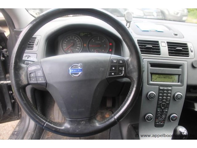 Break volvo, v50, yv1mw84f1b2619423, 1e insch 25/01/2011, 1560cm³, 84kw, diesel, euro 5, 260658km, inschrijvingsbewijs deel i en ii, keuringsbewijs (geldig tot 28/12/2026), gelijkvormigheidsattest - afbeelding 4 van  22