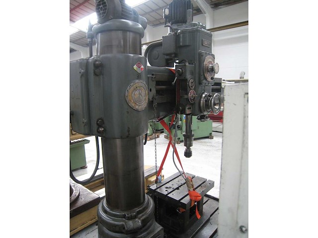Breda - r 1220 mp - radiaalboormachine - afbeelding 2 van  5