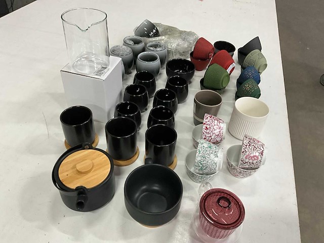 Bredemeijer diverse serviesgoed keramiek & gietijzer - afbeelding 2 van  12