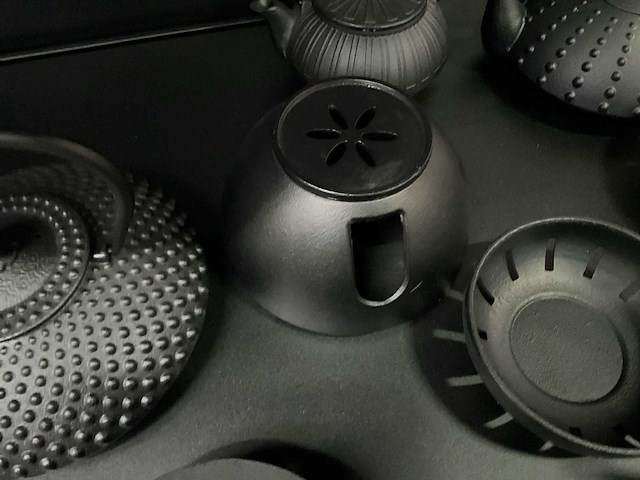 Bredemeijer gietijzeren theepotten + 4 onderzetters (5x) - afbeelding 10 van  11