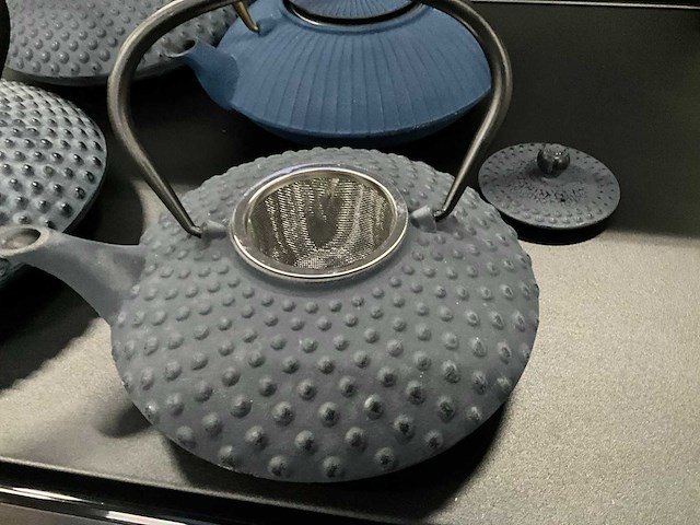 Bredemeijer gietijzeren theepotten (4x) - afbeelding 2 van  6