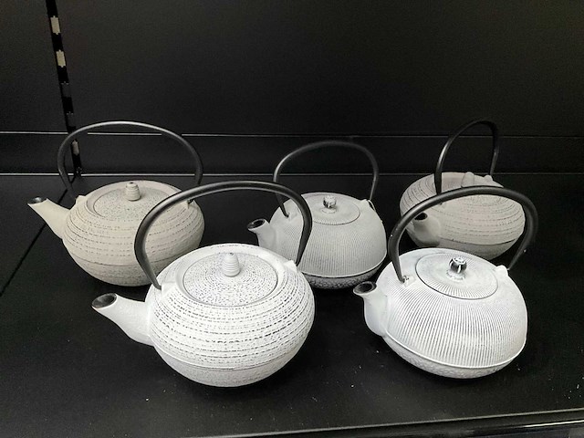 Bredemeijer gietijzeren theepotten (5x) - afbeelding 2 van  9