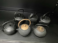 Bredemeijer gietijzeren theepotten (6x) - afbeelding 1 van  6