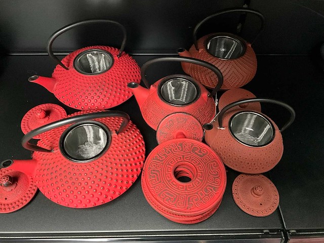 Bredemeijer gietijzeren theepotten + vier onderzetters (5x) - afbeelding 2 van  10