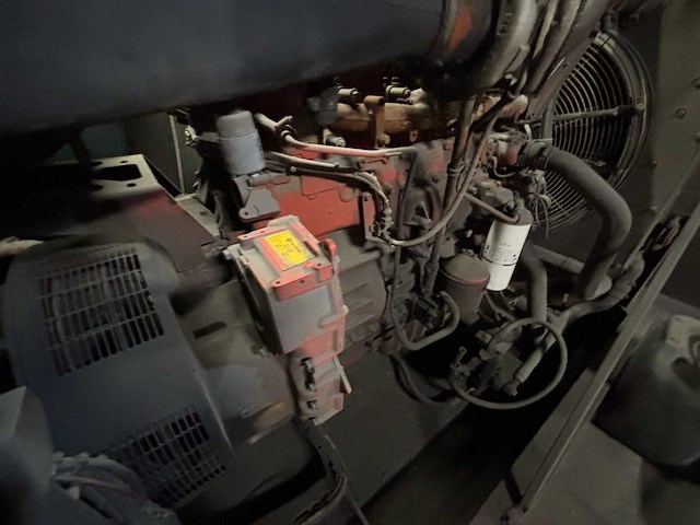 Bredenoord brsc230 scania dc9 65a motor met leroy somer lsa 46.2l9 c 250kva stroomgenerator diesel 3 - afbeelding 8 van  12
