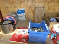 Breed assortiment gereedschappen en verbruiksartikelen - afbeelding 11 van  23