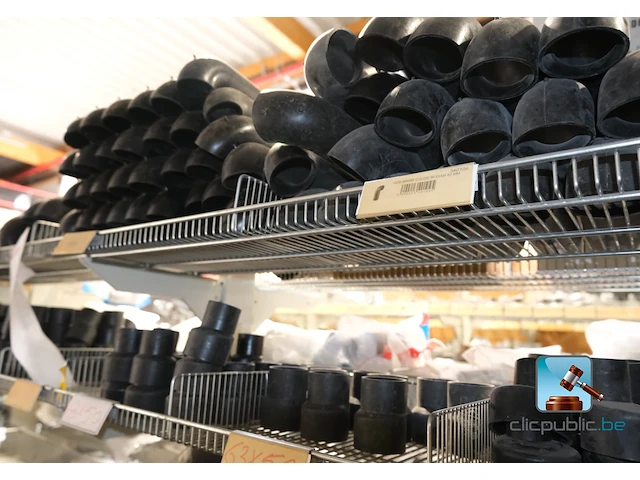 Breed assortiment pvc ellebogen - afbeelding 10 van  23