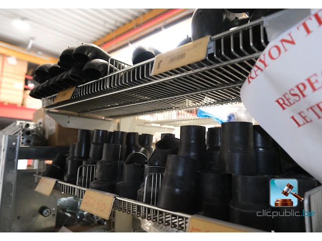 Breed assortiment pvc ellebogen - afbeelding 16 van  23