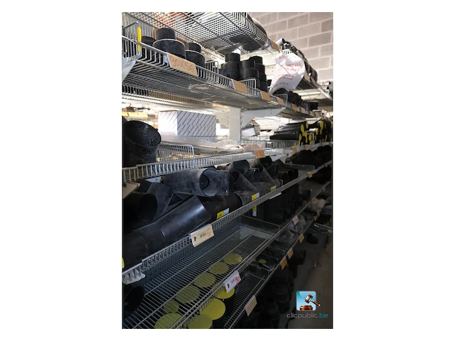Breed assortiment pvc ellebogen - afbeelding 12 van  23