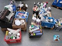 Breed scala aan verbruiksartikelen - afbeelding 1 van  20
