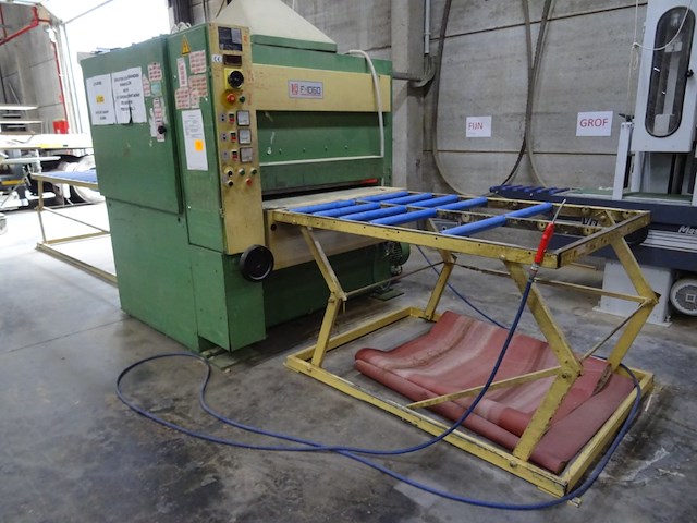 Breedband-schuurmachine van groeneweghe - afbeelding 3 van  8