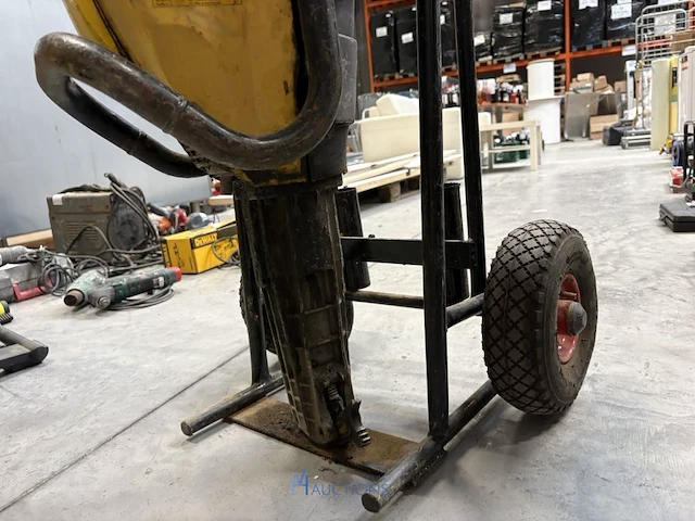 Breekhamer op benzine atlas copco cobra proe - afbeelding 6 van  6