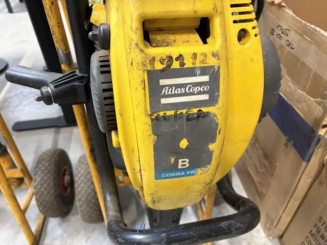Breekhamer op benzine atlas copco cobra proe - afbeelding 3 van  7