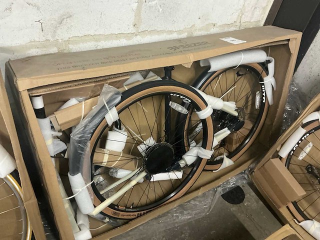 Breezer doppler café+ herenfiets - afbeelding 1 van  7