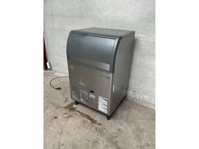 Brema - gb 1540w - ijsblokjesmachine - afbeelding 3 van  4