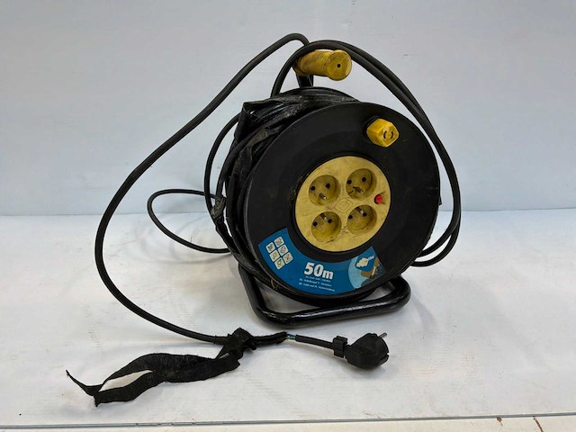 Brennenstuhl brobusta fi verlengkabelhaspel - afbeelding 7 van  10