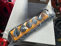 Brennenstuhl sl 554 be 3676 stekkerdoos (8x) - afbeelding 1 van  6