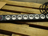 Brennenstuhl super-solid 8-voudig stekkerblok - afbeelding 2 van  4