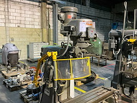 Bridgeport verticale freesmachines - afbeelding 4 van  9