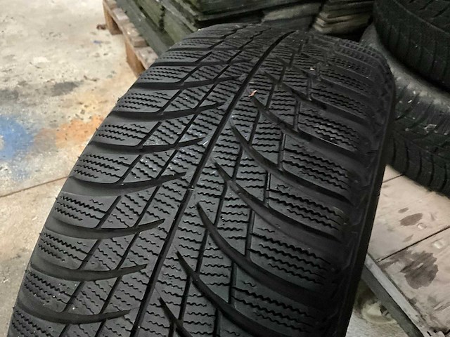 Bridgestone 205/55 r16 autoband (4x) - afbeelding 4 van  4