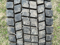 Bridgestone m729 v-steel mix vrachtwagenband - afbeelding 7 van  15