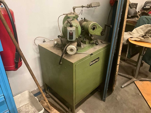 Brierley slijpmachine - afbeelding 1 van  1