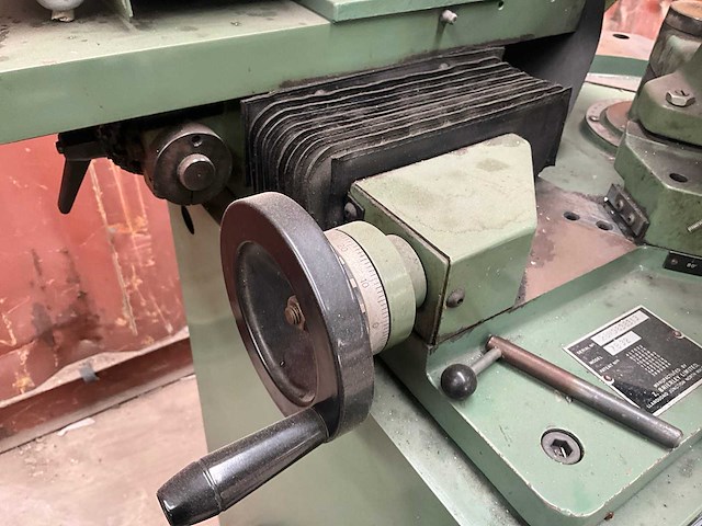 Brierley zb 32 boorslijpmachine - afbeelding 4 van  20
