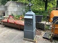 Brievenbus met versiering en voorzien van sleutel - afbeelding 1 van  2