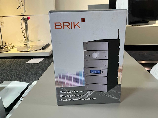 Brik phone stage - afbeelding 1 van  3
