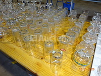 Brillen van allerlei soorten - afbeelding 2 van  6