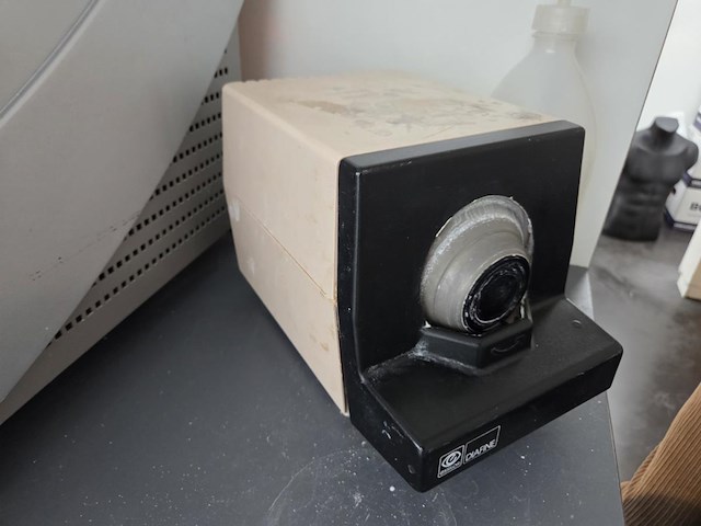 Brillenslijpmachine briot silver - afbeelding 13 van  20