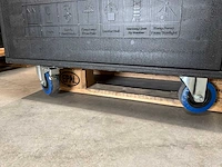 Brilliant led solutions flightcase (3x) - afbeelding 4 van  8