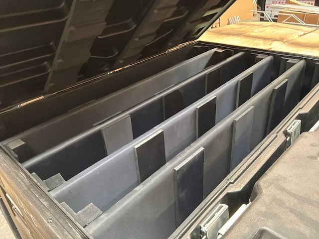 Brilliant led solutions flightcase (4x) - afbeelding 7 van  8