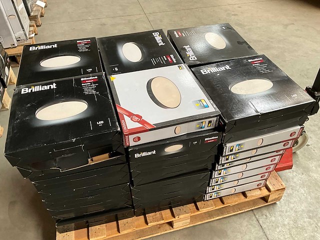 Brilliant slimline zwart plafondlamp ?33 cm (54x) - afbeelding 2 van  8